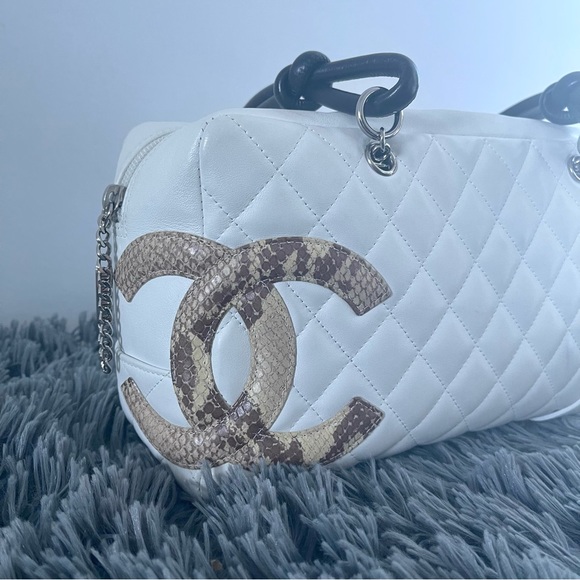 SOLD to a lovely buyer✨Preloved authentic Chanel bag - Picture 5 of 16